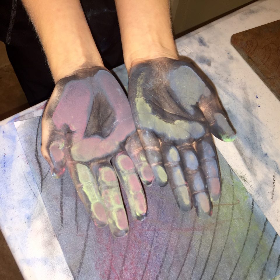 dirty-hands-make-beautiful-art